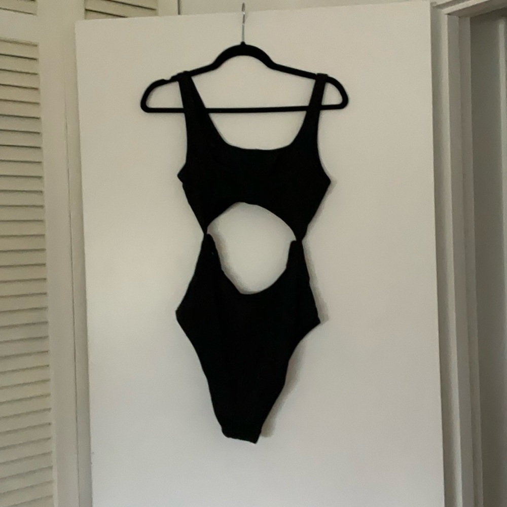 Aerie one piece swimsuit size large - Picture 2 of 6